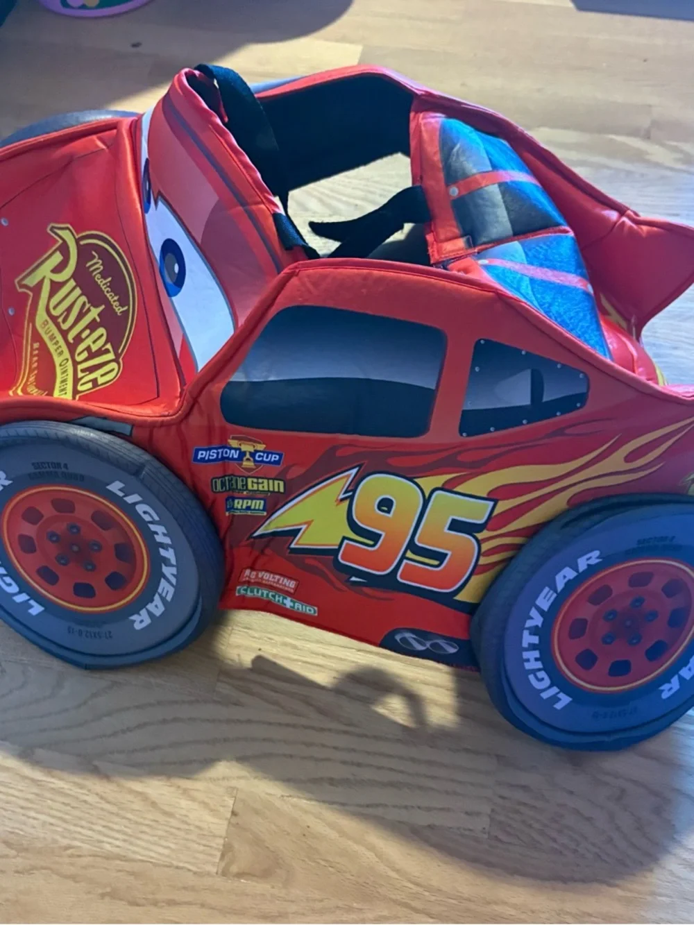 Disney Lightning McQueen Red and Yellow Plush Ride-On Costume Halloween 3D - Picture 3 of 4